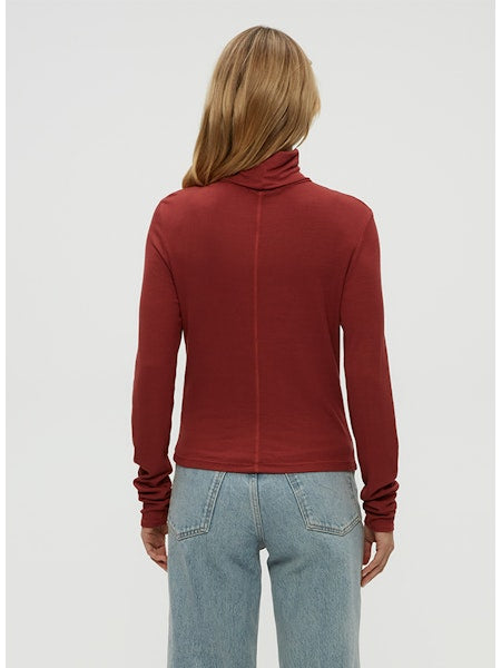 Tara Turtleneck