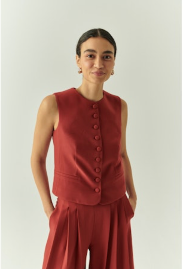 Elowyn Vest