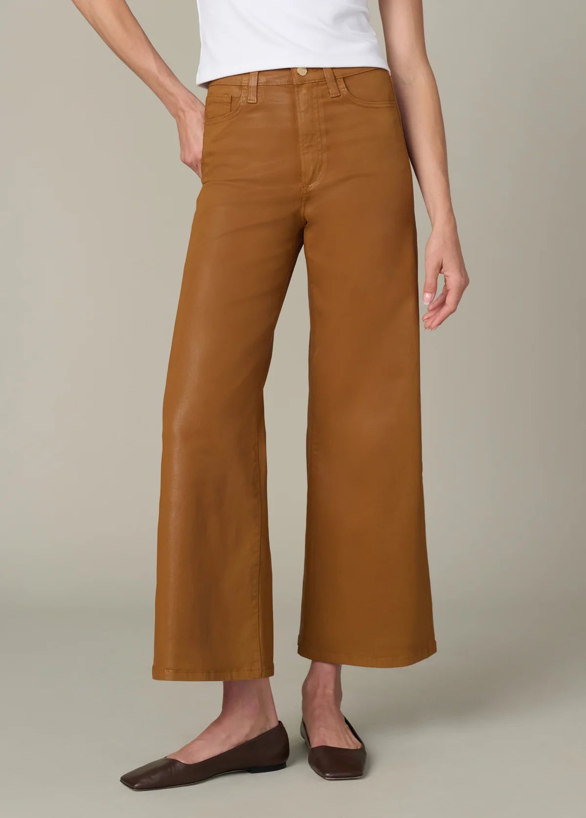 The Mia Crop
