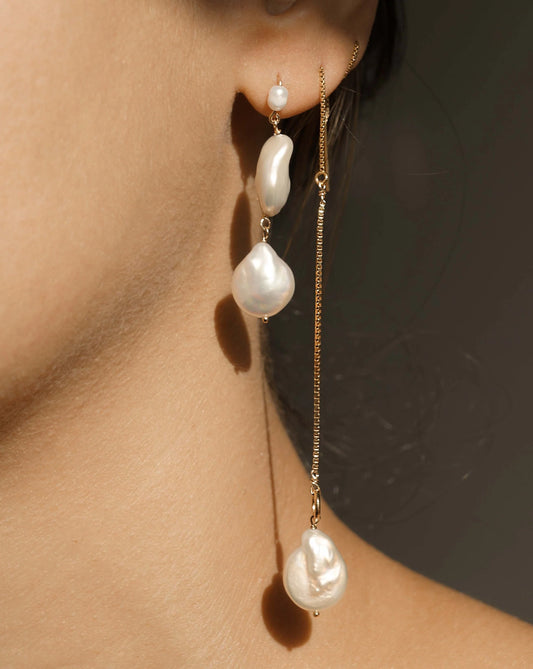 Kozakh Caro Earrings in gold, alternate view