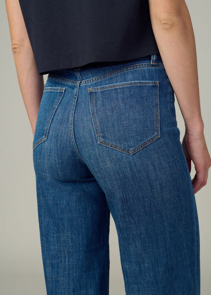 The Mia Crop
