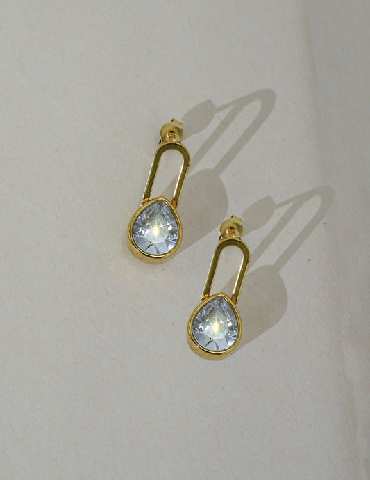 Kozakh Aninna Earrings in gold