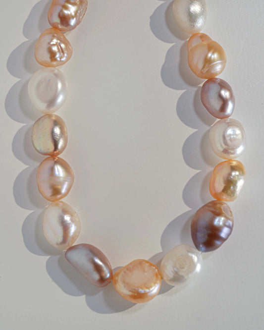 Kozakh Bafford Necklace in gold