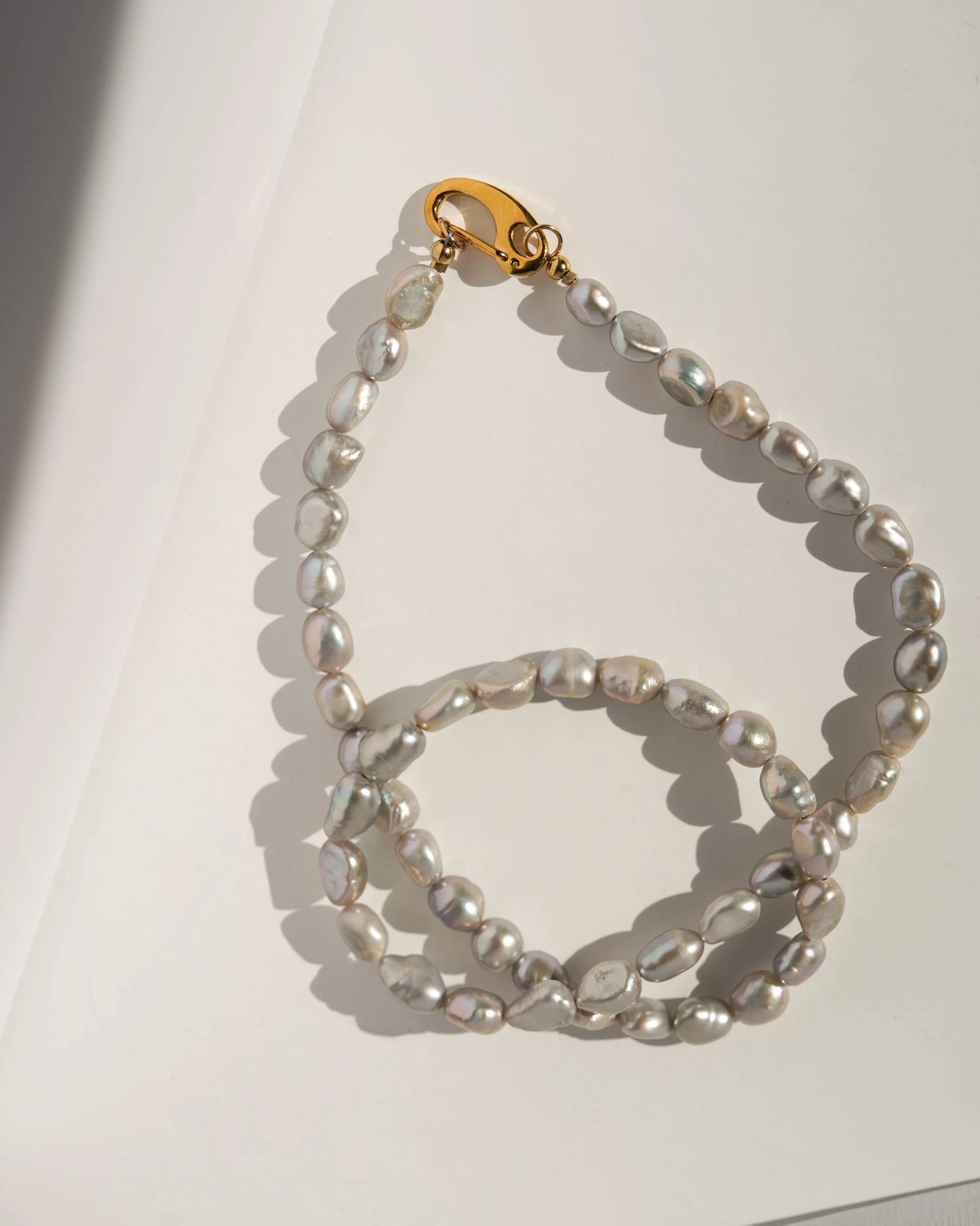 Classy Pearl Necklace