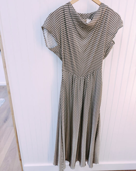 Leslie Dress
