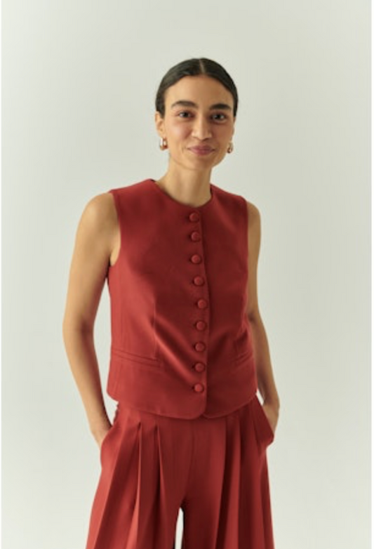 Elowyn Vest