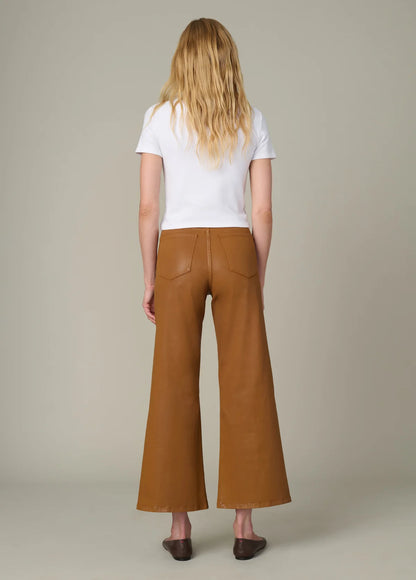 The Mia Crop