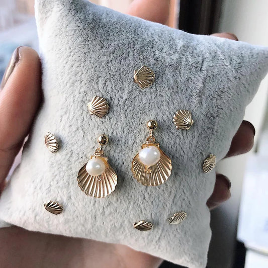 Belle Earring