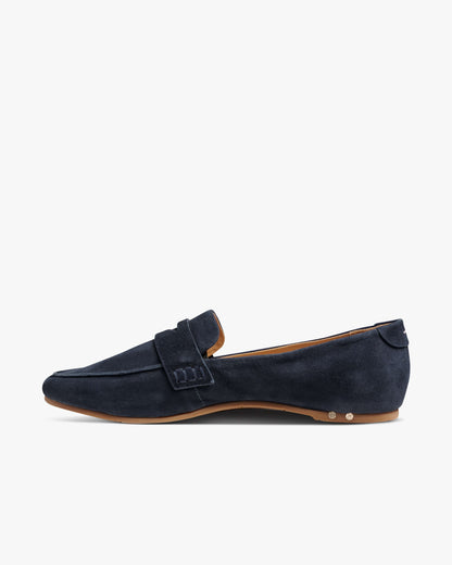 Moorhen suede loafer in navy - product side shot